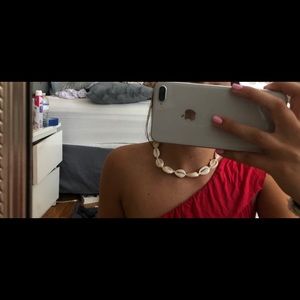 shell necklace
